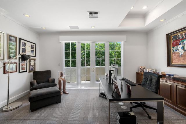 3460 S Moorings Way, Miami, FL 33133