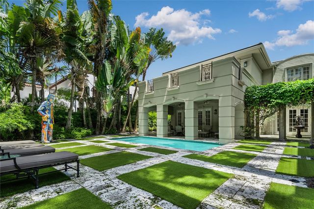 3460 S Moorings Way, Miami, FL 33133