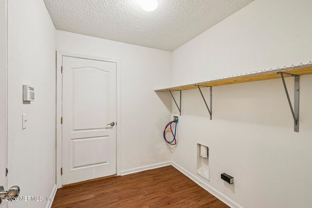 11269 BELMONT OAKS Drive, Jacksonville, FL 32220
