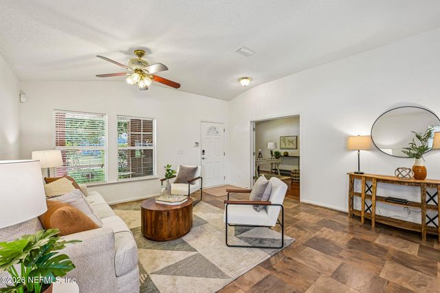 11269 BELMONT OAKS Drive, Jacksonville, FL 32220