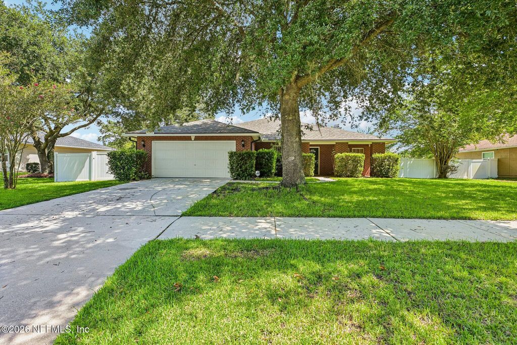 11269 BELMONT OAKS Drive, Jacksonville, FL 32220