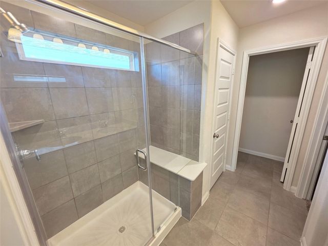 221 Harper Ridge Drive, Conroe, TX 77316