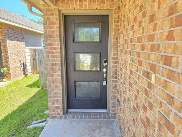 221 Harper Ridge Drive, Conroe, TX 77316