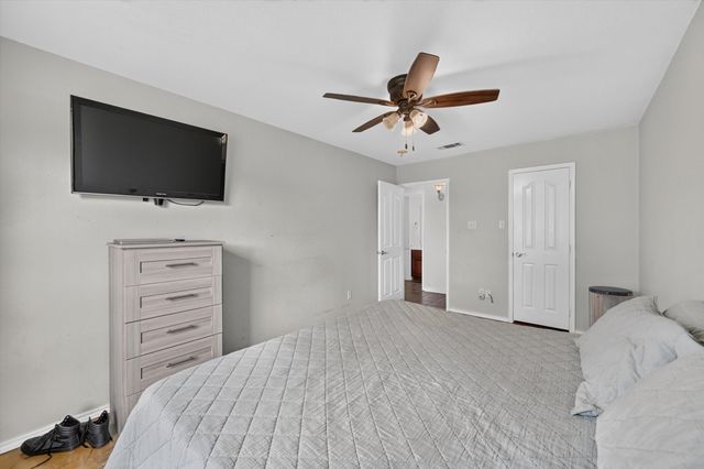 11112 Prairie Lakes Lane, Forney, TX 75126