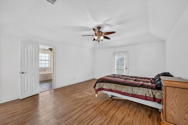 11112 Prairie Lakes Lane, Forney, TX 75126