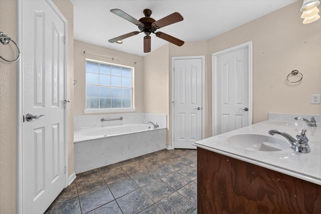 11112 Prairie Lakes Lane, Forney, TX 75126