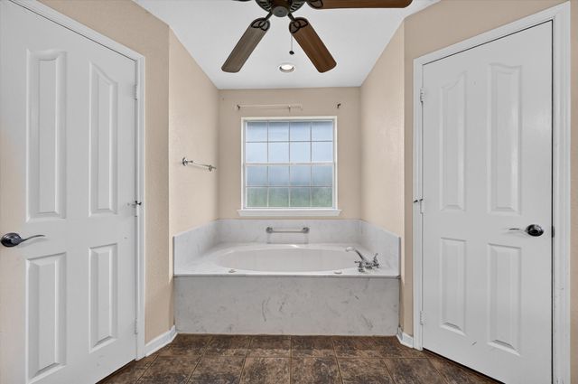 11112 Prairie Lakes Lane, Forney, TX 75126