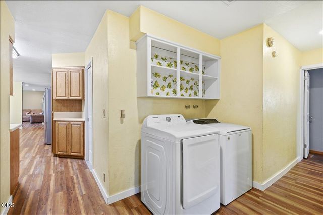 755 S 4th Street, Central Point, OR 97502