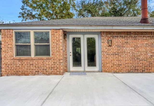 1403 Newport Boulevard, League City, TX 77573