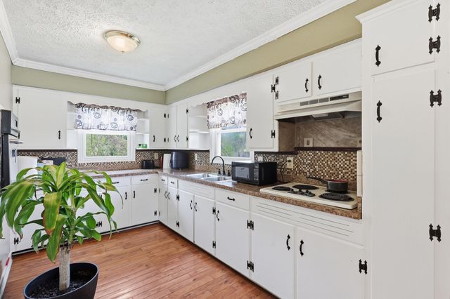 110 Ridgeway Drive, Lancaster, KY 40444