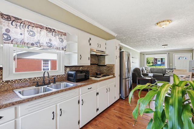 110 Ridgeway Drive, Lancaster, KY 40444