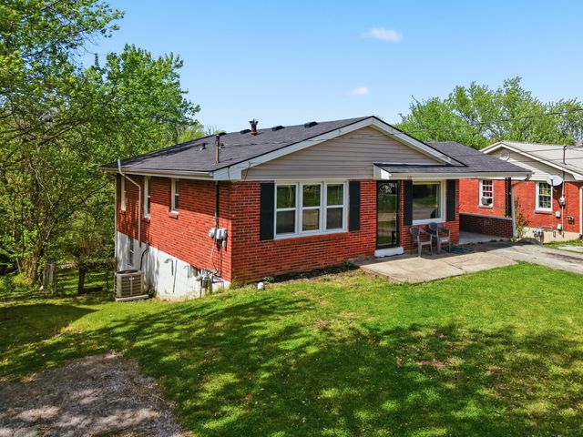 110 Ridgeway Drive, Lancaster, KY 40444