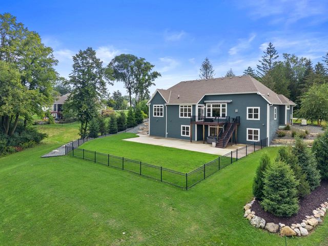 W130N11907 Harvest RIDGE, Germantown, WI 53022