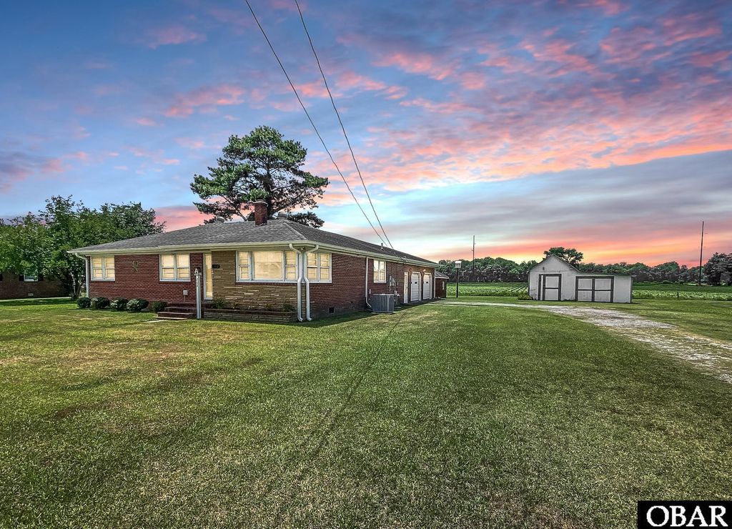 Image 1 of property listing at 202 Winfall Blvd, Hertford, NC 27944