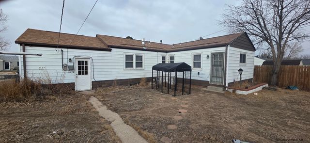 3341 DUNN AVE, Cheyenne, WY 82001