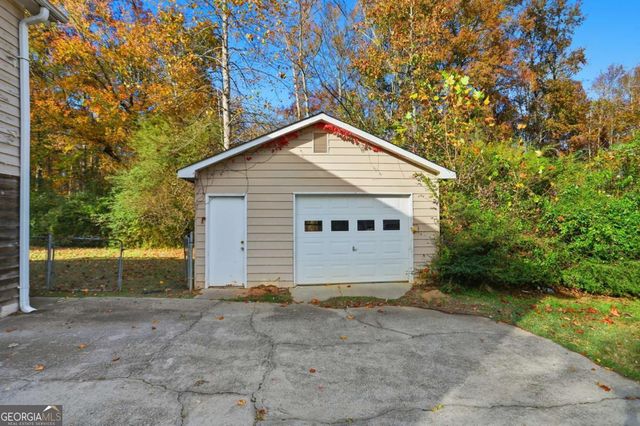 3624 Whitfield Way, Powder Springs, GA 30127