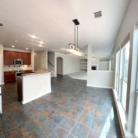 15603 Luna Ridge, Helotes, TX 78023