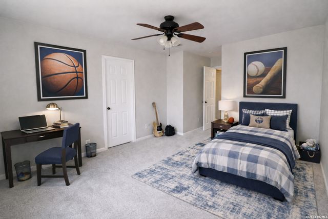 15603 Luna Ridge, Helotes, TX 78023