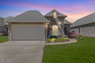 3901 Acadian Village Drive, Ocean Springs, MS 39564