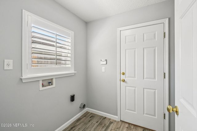 2615 BENTSHIRE Drive, Jacksonville, FL 32246