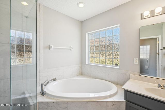 2615 BENTSHIRE Drive, Jacksonville, FL 32246