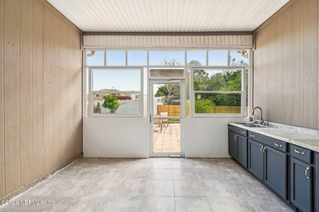 2615 BENTSHIRE Drive, Jacksonville, FL 32246