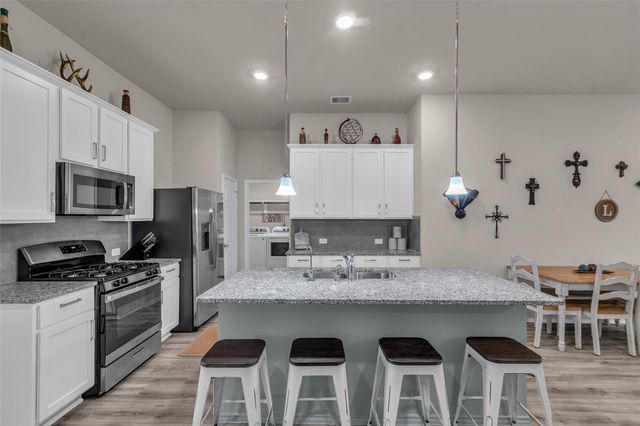 2214 Brickfielder Lane, Baytown, TX 77523