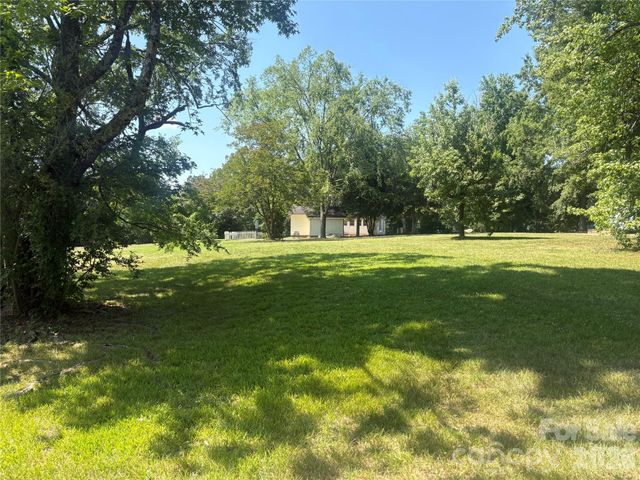 16024 davidson concord Road, Davidson, NC 28036