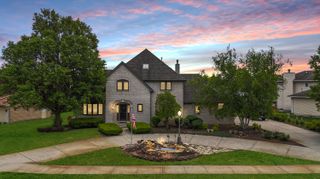 12511 W 101st Place, St. John, IN 46373