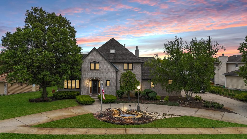 12511 W 101st Place, St. John, IN 46373