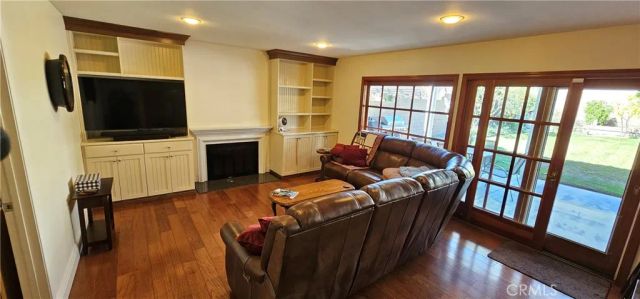 8125 E Woodsboro, Anaheim, CA 92807