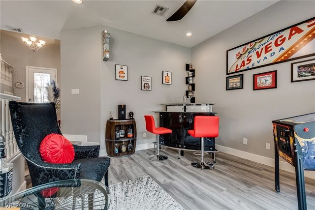 9421 Steeltree Street, Las Vegas, NV 89143