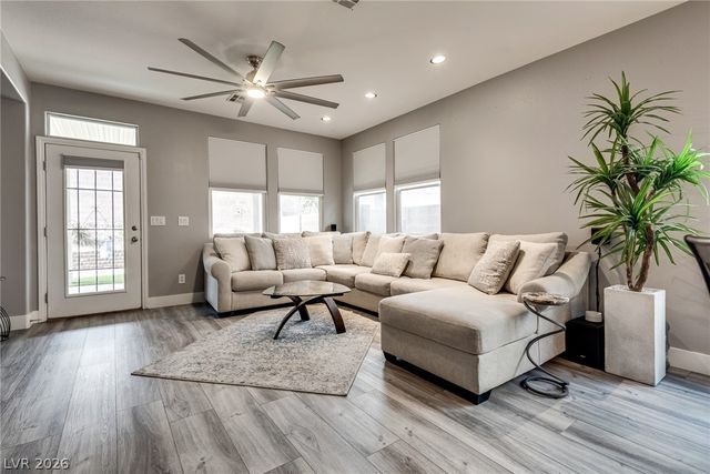 9421 Steeltree Street, Las Vegas, NV 89143