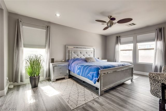 9421 Steeltree Street, Las Vegas, NV 89143