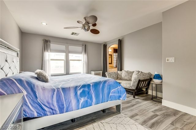 9421 Steeltree Street, Las Vegas, NV 89143