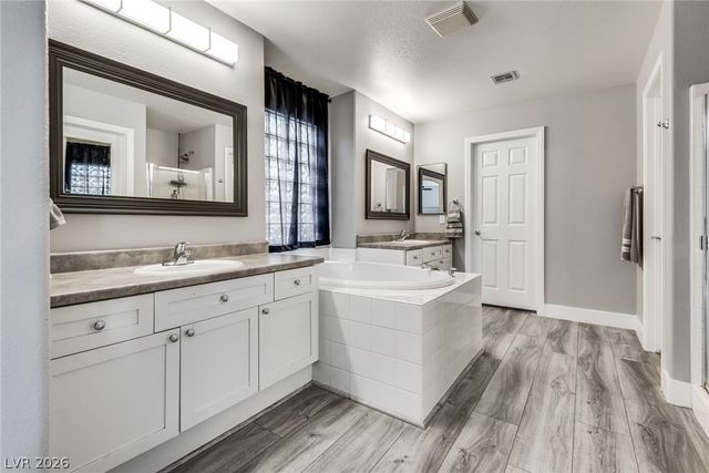 9421 Steeltree Street, Las Vegas, NV 89143