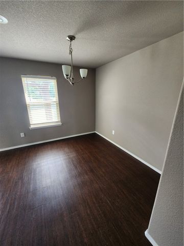 2607 Whispering Woods Court, Lowell, AR 72745