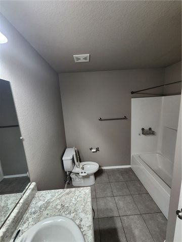 2607 Whispering Woods Court, Lowell, AR 72745