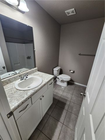2607 Whispering Woods Court, Lowell, AR 72745