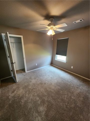 2607 Whispering Woods Court, Lowell, AR 72745