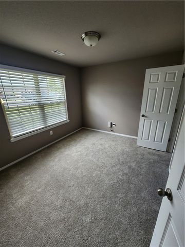 2607 Whispering Woods Court, Lowell, AR 72745