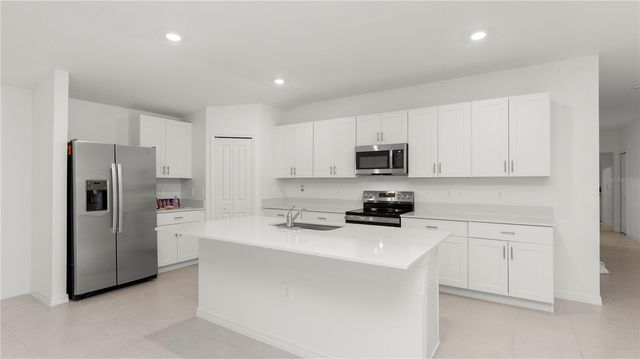 744 OSPREY ROOST DRIVE, Lakeland, FL 33801