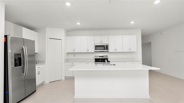 744 OSPREY ROOST DRIVE, Lakeland, FL 33801