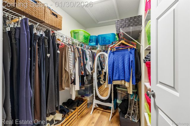 5481 Greenway Drive 79, Trenton, MI 48183