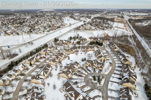 5481 Greenway Drive 79, Trenton, MI 48183