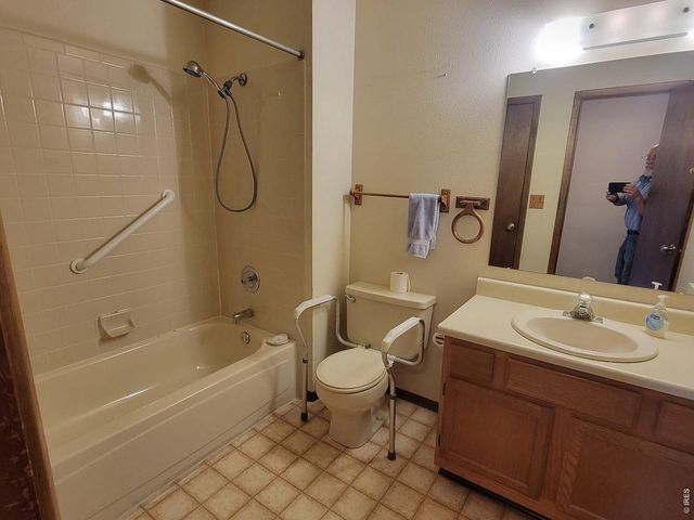 1045 Delta Dr F, Lafayette, CO 80026