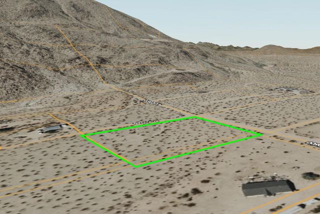 4225 Benji Avenue, Joshua Tree, CA 92252
