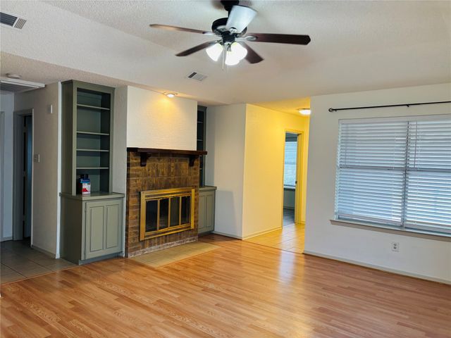 9928 Camfield Avenue, Frisco, TX 75033