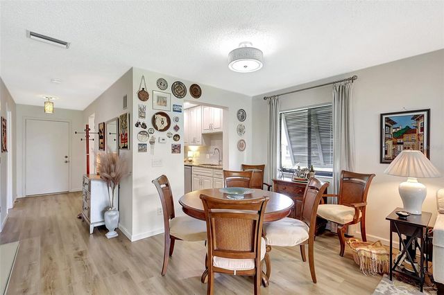 4646 LONGWATER CHASE 98, Sarasota, FL 34235