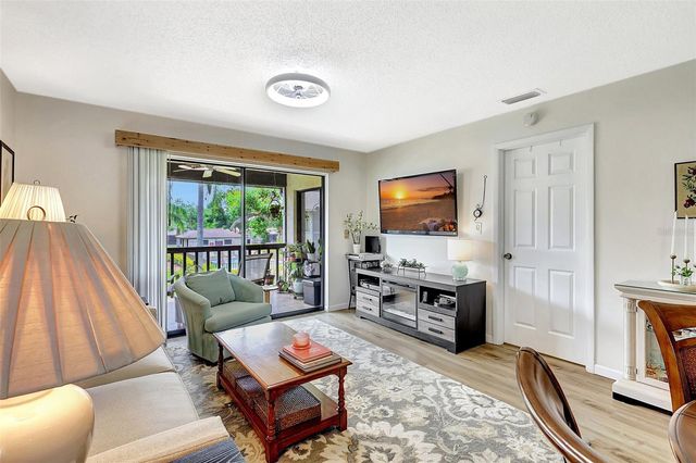 4646 LONGWATER CHASE 98, Sarasota, FL 34235